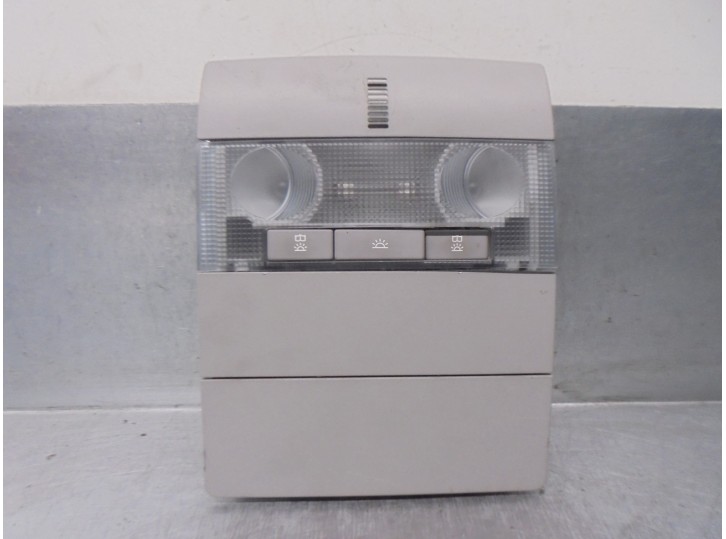 Recambio de luz interior para opel zafira b 1.7 16v cdti referencia OEM IAM 13170644  