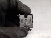 Recambio de rele para volkswagen golf vii lim. (bq1) 1.6 tdi referencia OEM IAM 4H0951253A  