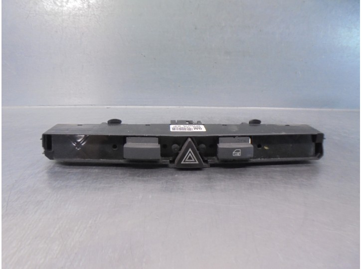 Recambio de warning para opel zafira b 1.7 16v cdti referencia OEM IAM 13100105 
