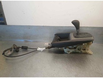 Recambio de palanca cambio para hyundai i30cw 1.6 crdi cat referencia OEM IAM 467102H000 