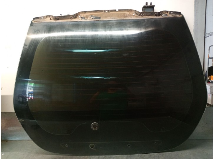 Recambio de porton trasero para volvo c30 (533) 1.8 referencia OEM IAM 30657225 31265097 