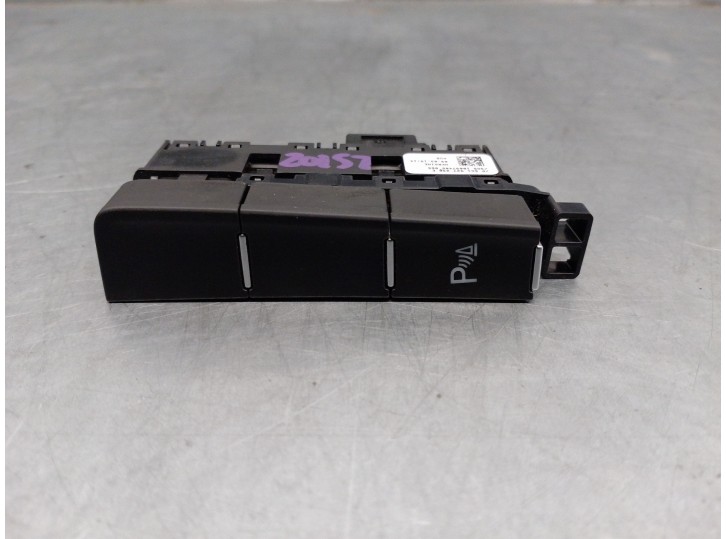 Recambio de mando para volkswagen golf vii lim. (bq1) 1.6 tdi referencia OEM IAM 5G1927238E 