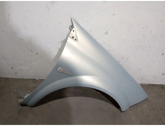 Recambio de aleta delantera derecha para renault megane ii berlina 3p 1.9 dci diesel referencia OEM IAM 7701477187 7701477187 