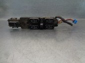 Replacement front left window regulator switch for Mercedes-Benz S-Class (W220) saloon 320 cdi (220.026) OEM IAM reference 