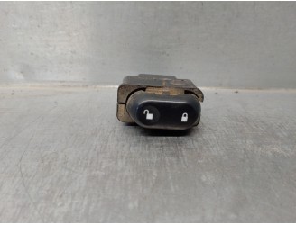 Recambio de interruptor para land rover freelander 2.0 td4 cat referencia OEM IAM YUF000330PUY 