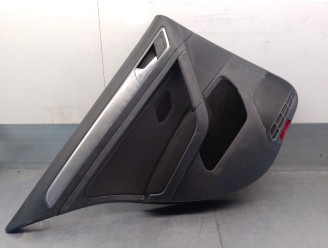 Recambio de guarnecido puerta trasera izquierda para volkswagen golf vii lim. (bq1) 1.6 tdi referencia OEM IAM 5G6867211 5 PUER