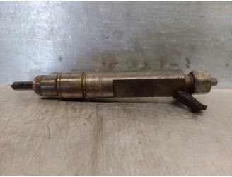 Replacement injector for Audi A3 (8L) 1.9 TDI OEM IAM reference 028130201T 0432193747 BOSCH