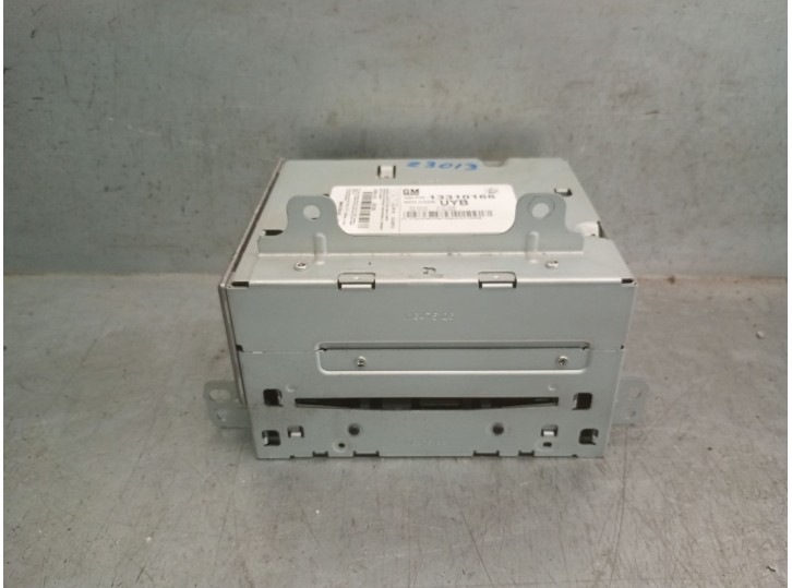 Recambio de sistema audio / radio cd para opel insignia a (g09) 2.0 cdti (68) referencia OEM IAM 13310166 6780835 