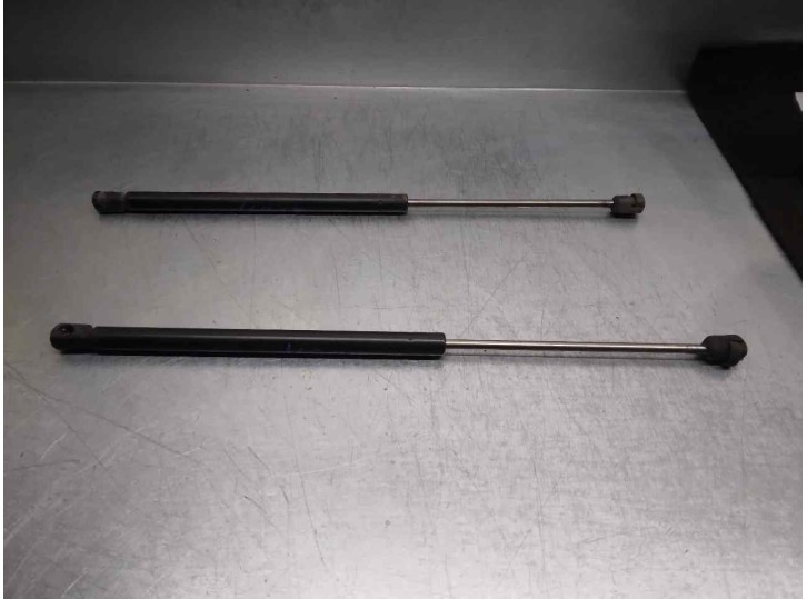 Replacement trunk / tailgate gas struts for Audi Allroad Quattro (4B5) 2.5 V6 24V TDI OEM IAM reference 08510750 