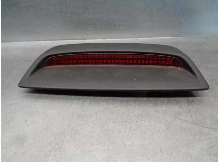 Recambio de luz central de freno para lexus ls400 (ucf20) básico (ucf 20) referencia OEM IAM 8157050060G0 