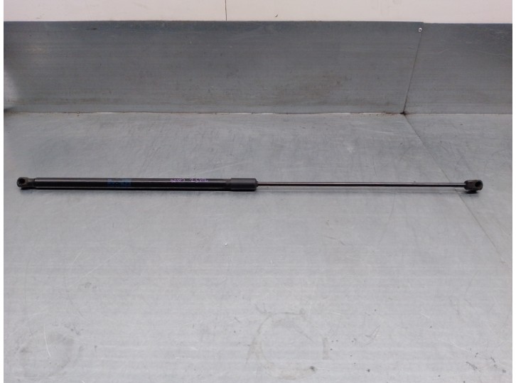 Recambio de amortiguadores capo para volkswagen golf vii lim. (bq1) 1.6 tdi referencia OEM IAM 5G0823359A 