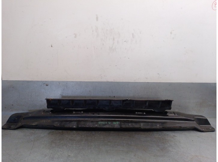 Recambio de travesaño inferior para audi q7 (4lb) 3.0 tdi quattro referencia OEM IAM 7L0805551A 7L0805551A 