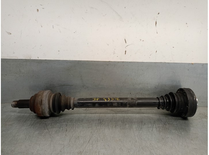 Recambio de transmision trasera izquierda para bmw serie 5 berlina (e60) 530d referencia OEM IAM 7572429AI01 