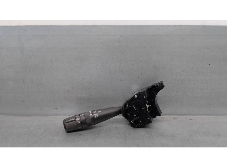 Recambio de mando luces para dodge journey 2.0 16v crd cat referencia OEM IAM 214866145 