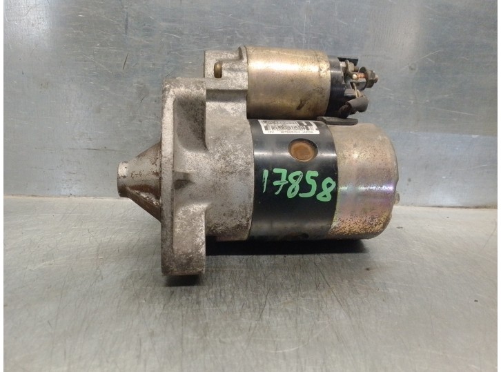 Recambio de motor arranque para peugeot 206 berlina 1.1 referencia OEM IAM M002T13081 M002T13081 MITSUBISHI
