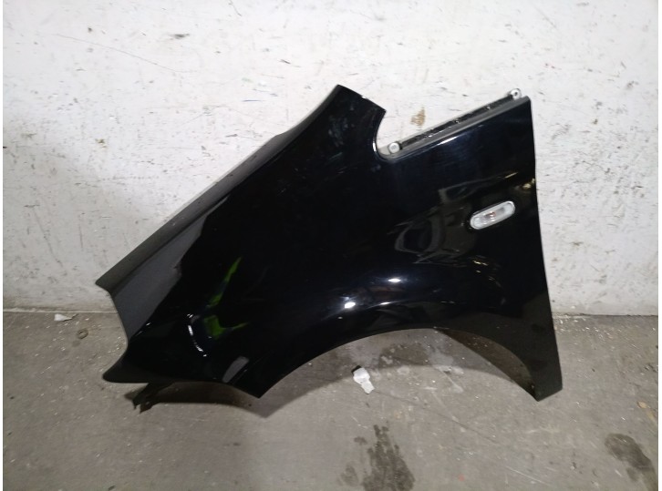 Recambio de aleta delantera izquierda para lancia musa (350_) 1.4 (350.axf1a) referencia OEM IAM 51812236 51812236 