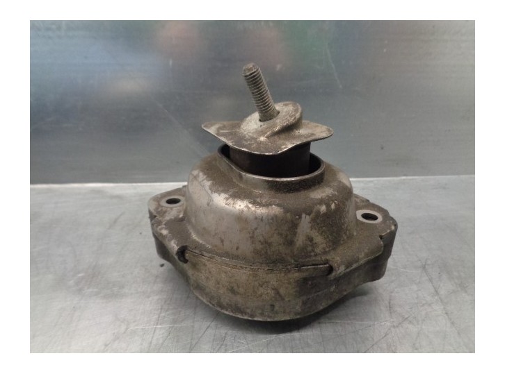 Recambio de soporte motor derecho para bmw x3 (e83) 2.0d referencia OEM IAM 22113453257  
