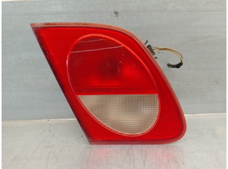 Recambio de piloto trasero izquierdo para mercedes-benz clase e (w210) berlina 3.2 24v cat referencia OEM IAM A2108200964 DE POR