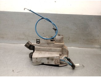 Recambio de cerradura puerta trasera izquierda para lancia musa (350_) 1.4 (350.axf1a) referencia OEM IAM 51823817  