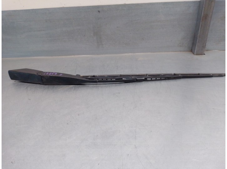 Recambio de brazo limpia delantero derecho para mercedes-benz clase e (w210) berlina 3.2 24v cat referencia OEM IAM A2108200144 