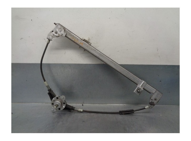 Recambio de elevalunas delantero izquierdo para fiat punto berl. (176) 1.2 cat referencia OEM IAM 7737530  