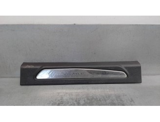 Replacement front moldings for Alfa Romeo Giulia (952) 2.2 JTDM CAT OEM IAM reference 156107572 RIGHT 