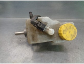 Recambio de bomba freno para audi a1 sportback (8xf) adrenalin referencia OEM IAM 6R0611301A  