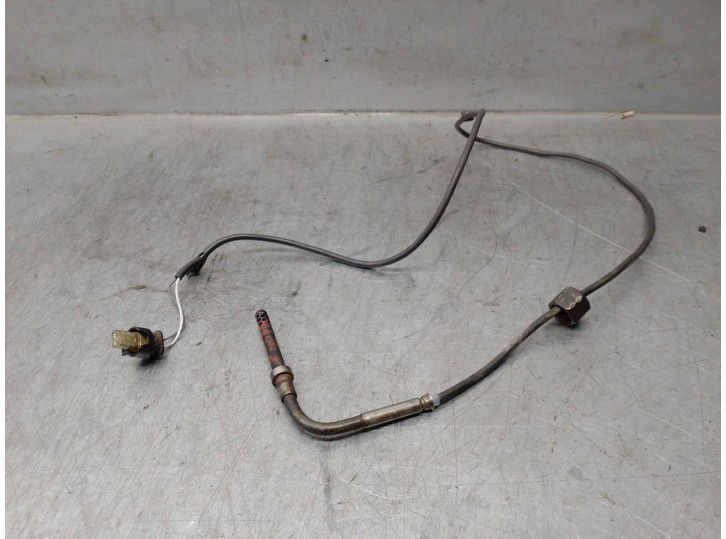 Recambio de sensor para jeep commander 3.0 crd cat referencia OEM IAM 05149103AA  