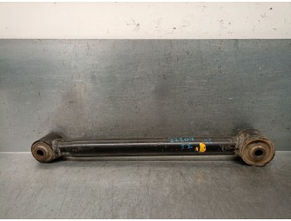 Recambio de brazo suspension inferior trasero izquierdo para land rover freelander i (l314) 2.0 td4 4x4 referencia OEM IAM RGD00