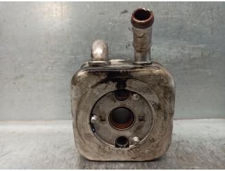Recambio de enfriador aceite motor para audi a6 avant (4b5) 2.5 v6 24v tdi referencia OEM IAM 059117021A 