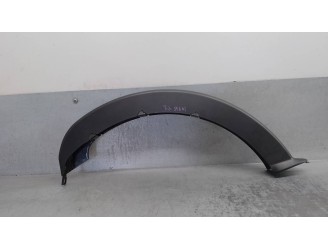 Recambio de molduras traseras para alfa romeo giulia (952) 2.2 jtdm cat referencia OEM IAM 156107136 IZQUIERDA 