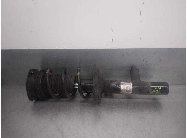 Recambio de amortiguador delantero derecho para seat leon st (5f8) fr referencia OEM IAM 5Q0413031FK 