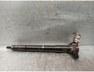 Injector replacement part for Mazda CX-5 2.2 turbodiesel cat OEM IAM reference SH0113H50 DENSO