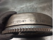 Flywheel replacement part for BMW 3 Series Saloon (E90) 318i OEM IAM reference 21207568006 
