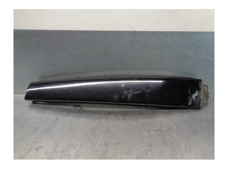 Recambio de molduras delanteras para audi allroad quattro (4b5) 2.5 v6 24v tdi referencia OEM IAM 4B0853290 