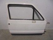Recambio de puerta delantera derecha para seat terra 0.9 referencia OEM IAM BLANCA 4 PUERTAS