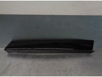 Recambio de molduras traseras para audi allroad quattro (4b5) 2.5 v6 24v tdi referencia OEM IAM 4B5853377G 