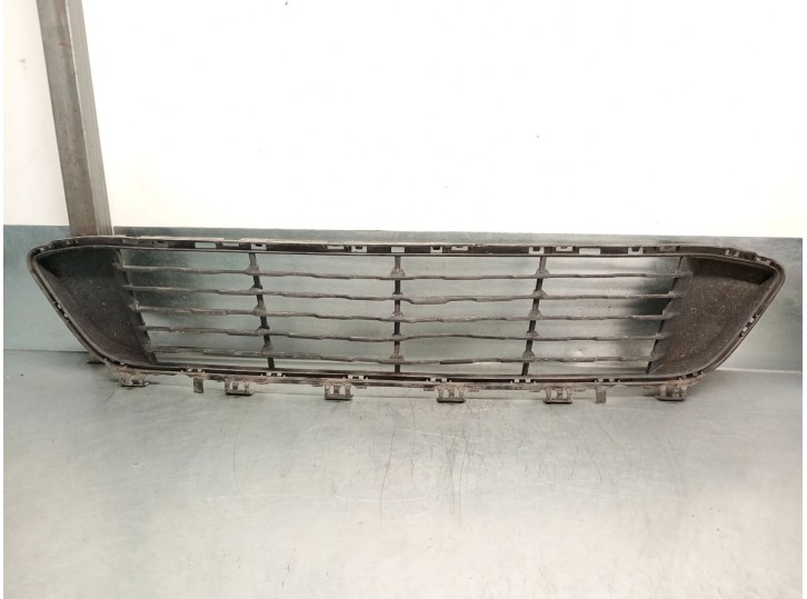 Recambio de rejilla delantera para bmw x1 (f48) sdrive 18 d referencia OEM IAM 51117354773 51117354773 