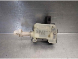 Recambio de motor tapa deposito combustible para volkswagen golf plus (5m1) 2.0 tdi referencia OEM IAM 5M0810773 