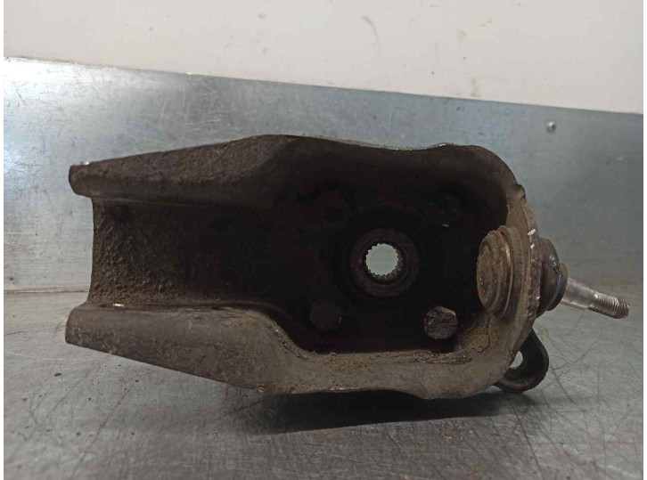 Recambio de mangueta delantera derecha para seat terra 0.9 referencia OEM IAM   