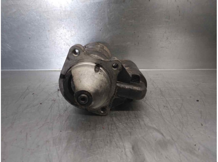 Recambio de motor arranque para seat terra 0.9 referencia OEM IAM 63222836 9000141101 BOSCH