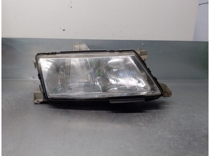 Recambio de faro derecho para saab 9-5 berlina 2.0 cat referencia OEM IAM 4787628 4 PUERTAS