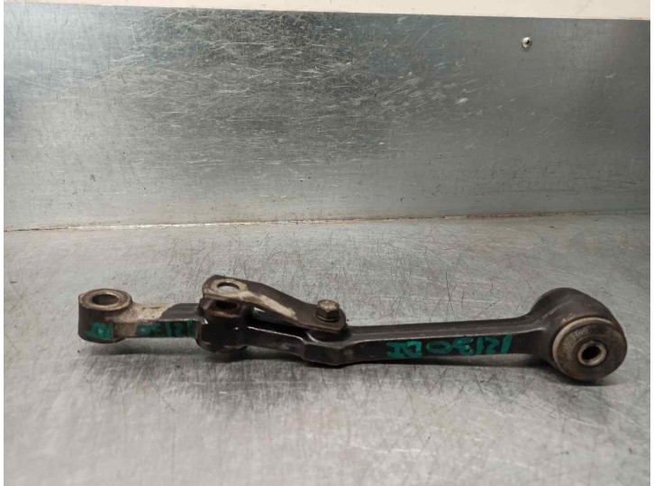 Recambio de brazo suspension inferior delantero izquierdo para seat terra 0.9 referencia OEM IAM   