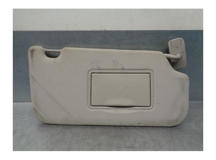 Recambio de parasol derecho para ford fiesta (cb1) 1.4 tdci cat referencia OEM IAM 1702309  