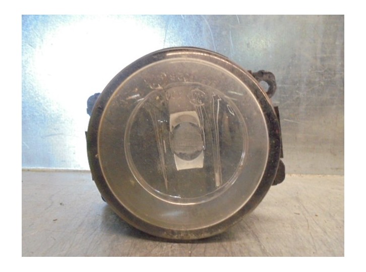 Recambio de faro antiniebla izquierdo para dacia sandero 1.5 dci diesel cat referencia OEM IAM 820007400B 5 PUERTAS