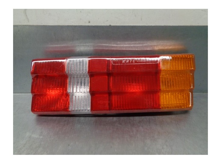 Recambio de piloto trasero derecho para ford escort berl./turn./cab./express referencia OEM IAM 44639636 