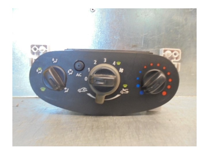 Recambio de mando calefaccion / aire acondicionado para dacia sandero 1.5 dci diesel cat referencia OEM IAM 