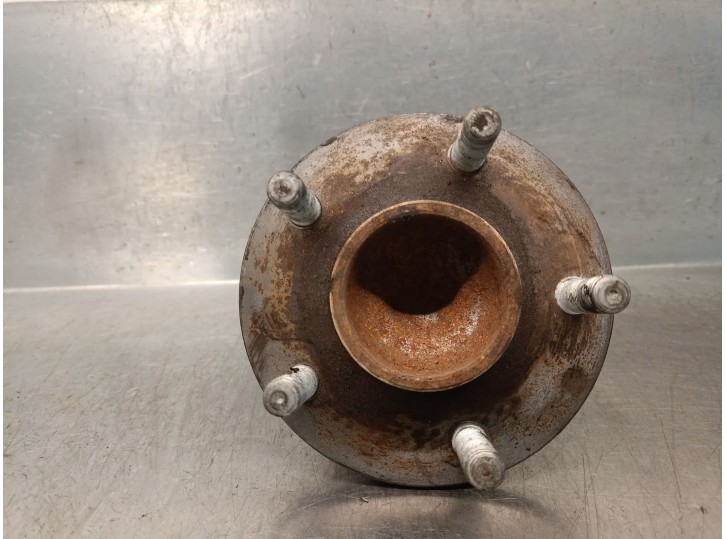 Recambio de mangueta trasera derecha para volvo s40 ii (544) 2.0 d referencia OEM IAM 31340686 31340686 