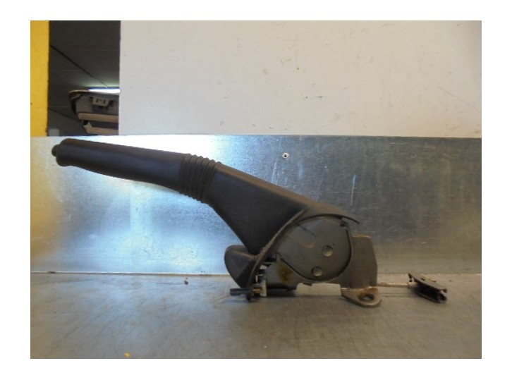 Recambio de palanca freno de mano para dacia sandero 1.5 dci diesel cat referencia OEM IAM 
