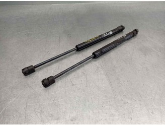 Replacement trunk / tailgate dampers for Alfa Romeo 156 Sportwagon (116) 1.8 T.Spark Progression OEM IAM reference 